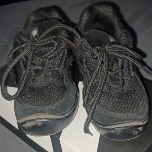 Revolution Dancewear Size 1.5 Dance Sneaker